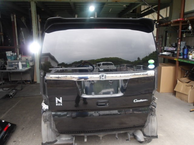 【中古】中古部品 Ｎ－ＢＯＸ JF1 ﾊﾞｯｸﾄﾞｱ 【3310420000-000010606915800】
