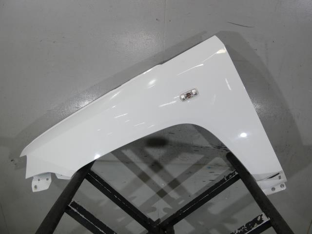 【中古】中古部品 ジープ コンパス MK49 左ﾌﾛﾝﾄﾌｪﾝﾀﾞｰ 【3260250000-000025143110700】