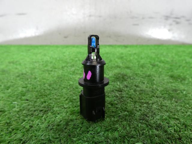 【中古】中古部品 ジープ コンパス MK49 ｴｱﾌﾛﾒｰﾀｰ 【3260250000-000025143160400】