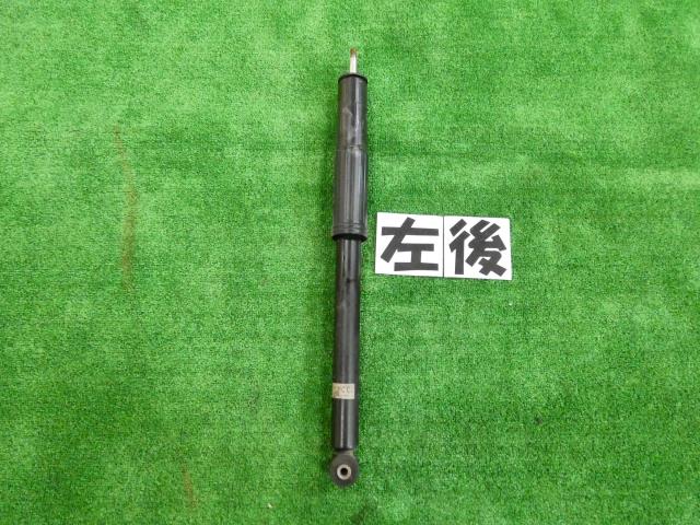 【中古】中古部品 ＣＲ－Ｚ ZF2 左ﾘｱｼｮｯｸｱﾌﾞｿｰﾊﾞｰ 【3260250000-000025137750800】 9,074円