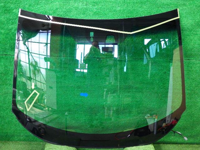 【中古】中古部品 ヴェゼル RU3 ﾌﾛﾝﾄｳｲﾝﾄﾞｶﾞﾗｽ 【3330200100-242914000011200】｜e-cleマート