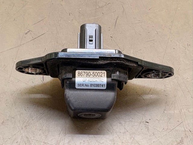 【中古】中古部品 レクサス HS ANF10 ｶﾒﾗ 【3330530100-000005445915850】