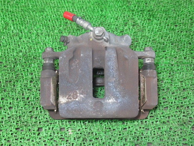 【中古】中古部品 キャンター FBA00 左ﾌﾛﾝﾄｷｬﾘﾊﾟｰ 【3330540100-250626000244360】