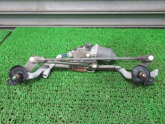 【中古】中古部品 プリウス ZVW30 ﾌﾛﾝﾄﾜｲﾊﾟｰﾓｰﾀｰ 【3330540100-250903000761600】