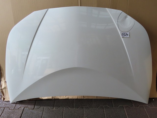 【中古】中古部品 プリウス ZVW50 ﾎﾞﾝﾈｯﾄﾌｰﾄﾞ 【3380050000-000037569710500】｜e-cleマート 26,292円