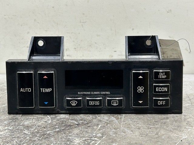 【中古】中古部品 キャデラック フリートウッド AC15B A/Cｽｲｯﾁﾊﾟﾈﾙ 【3310070100-000786892860900】