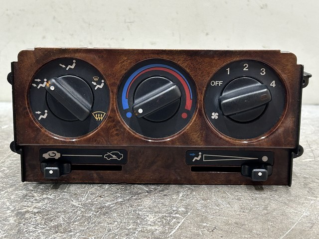 【中古】中古部品 ローバー XW16W A/Cｽｲｯﾁﾊﾟﾈﾙ 【3310070100-000712868260900】