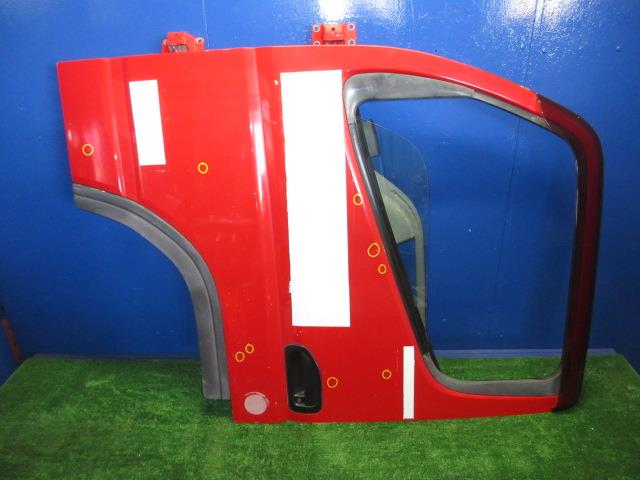 【中古】中古部品 キャンター FE70B 左ﾌﾛﾝﾄﾄﾞｱ 【3310270100-000015012213200】