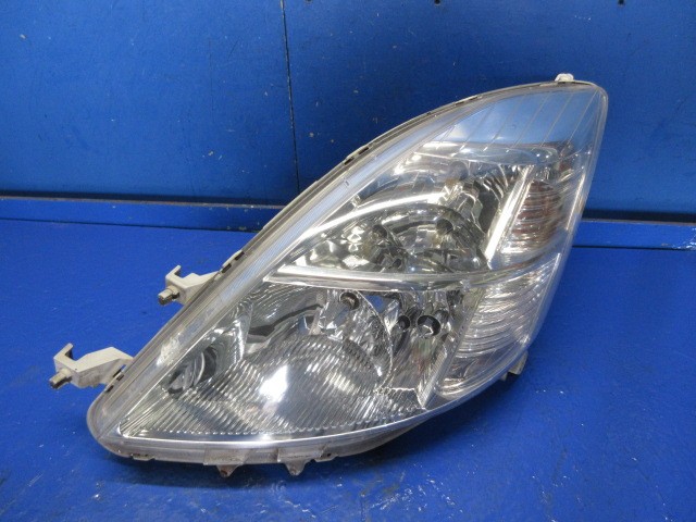 【中古】中古部品 アイシス ANM10G 左ﾍｯﾄﾞﾗﾝﾌﾟ 【3310270100-000015031210900】