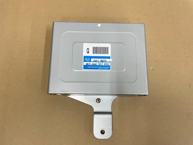 【中古】中古部品 サンバー TV2 ｴﾝｼﾞﾝｺﾝﾋﾟｭｰﾀｰ 【3330650100-000253014163100】