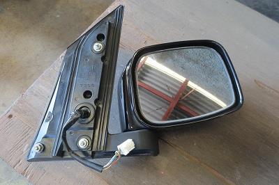 【中古】中古部品 ｅＫワゴン H82W 右ｻｲﾄﾞﾐﾗｰ 【3340180100-251008000113500】
