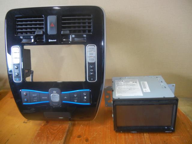【中古】中古部品 リーフ AZE0 ｶｰﾅﾋﾞｹﾞｰｼｮﾝ 【3340220100-000226039661310】