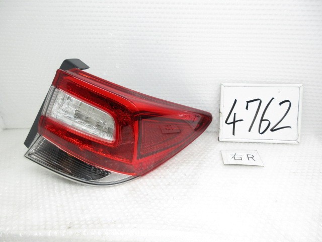 【中古】中古部品 インプレッサ GK6 右ﾃｰﾙﾗﾝﾌﾟ 【3500170000-251008501715500】