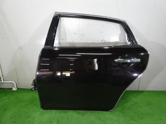 【中古】中古部品 シーマ HGY51 左ﾘｱﾄﾞｱ 【3260250000-000025140213400】