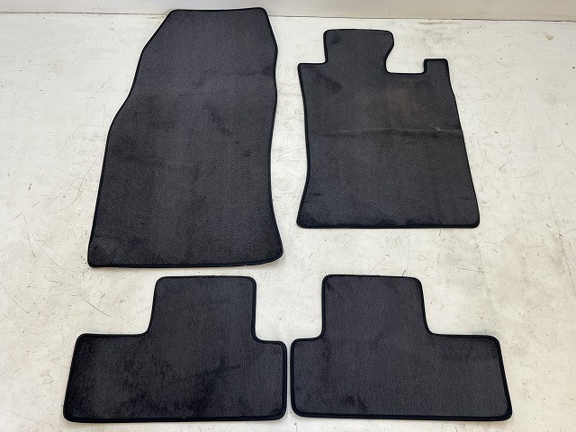 【中古】中古部品 BMW ミニ RA16 ﾌﾛｱﾏｯﾄ 【3310070100-0000Y0770477450】