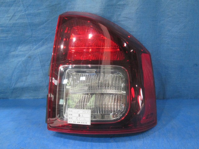 【中古】中古部品 ジープ コンパス MK49 右ﾃｰﾙﾗﾝﾌﾟ 【3310160100-000004476015500】