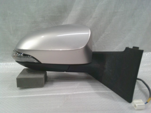 【中古】中古部品 ヴィッツ KSP130 右ｻｲﾄﾞﾐﾗｰ 【3331011000-251010500913500】｜e-cleマート