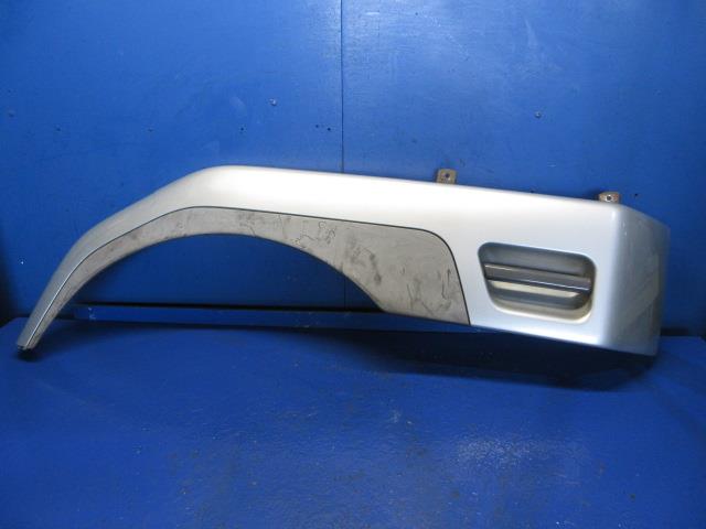 【中古】中古部品 ファイター FK64F 左ﾌﾛﾝﾄﾌｪﾝﾀﾞｰ 【3310270100-000015047910700】