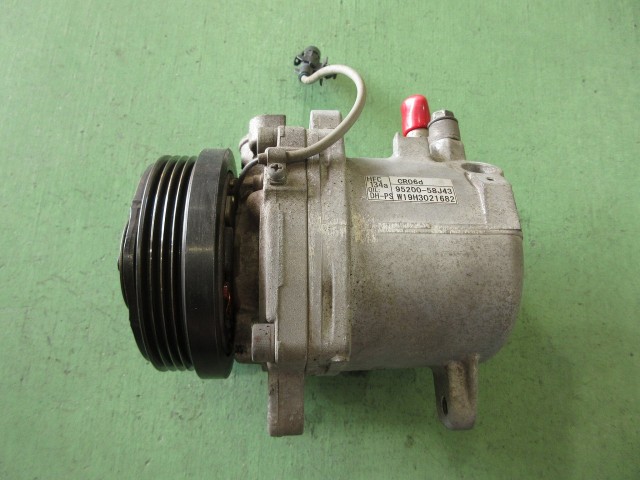 【中古】中古部品 ワゴンＲ MH23S A/Cｺﾝﾌﾟﾚｯｻｰ 【3310590000-202510036160700】