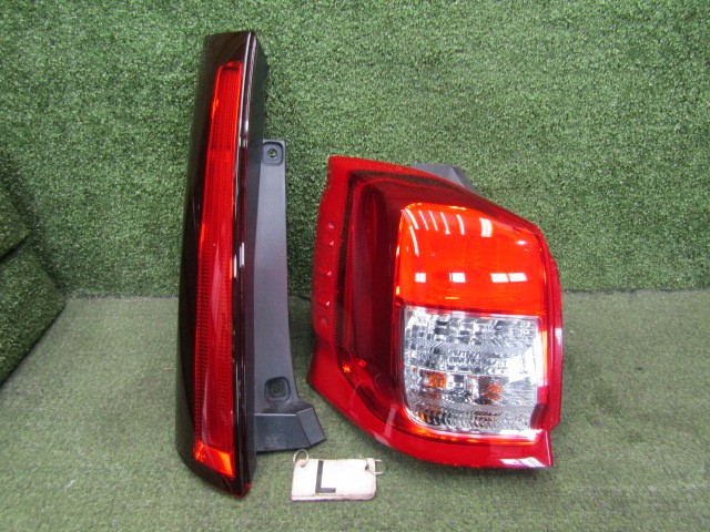 【中古】中古部品 ジャパンタクシー NTP10 左ﾃｰﾙﾗﾝﾌﾟ 【3330200100-242924000015600】