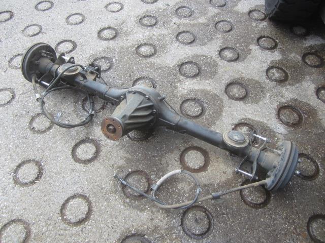 【中古】中古部品 NV100クリッパー DR17V リアアクスルホーシング 【3330410100-251010000141200】|e-cleマート