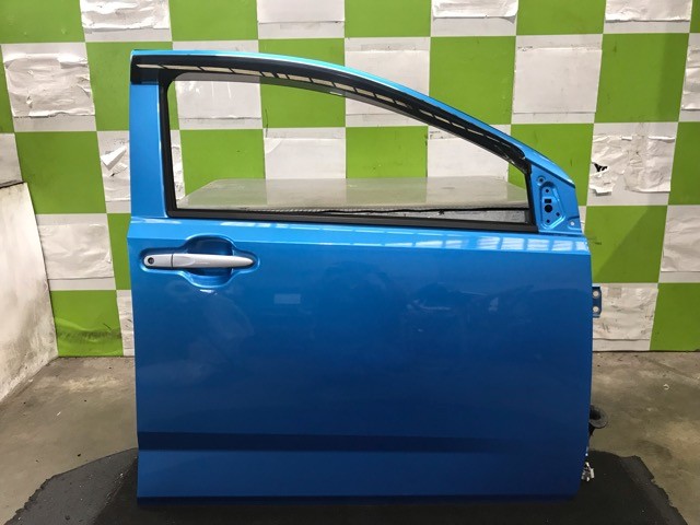 【中古】中古部品 プレオプラス LA350F 右ﾌﾛﾝﾄﾄﾞｱ 【3330530100-000005448213100】 15,840円