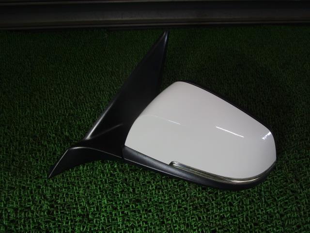 【中古】中古部品 BMW 1シリーズ 1A16 左ｻｲﾄﾞﾐﾗｰ 【3330540100-250619000313600】