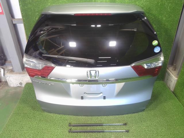 【中古】中古部品 シャトル GK9 ﾊﾞｯｸﾄﾞｱ 【3330900100-000025131415800】