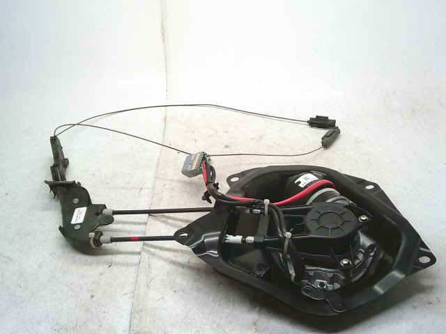 【中古】中古部品 セレナ CC25 右ﾊﾟﾜｰｽﾗｲﾄﾞﾄﾞｱﾓｰﾀｰ 【3330990500-251015000164650】 9,849円