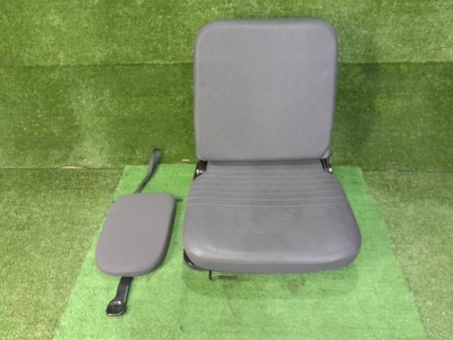 【中古】中古部品 サンバー S500J ﾄﾞﾗｲﾊﾞｰｼｰﾄ 【3260070000-251010000270500】 13,464円