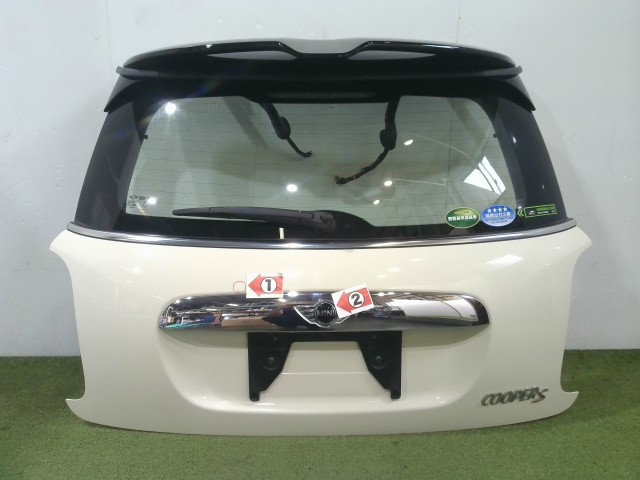 【中古】中古部品 BMW ミニ XM20 バックドア 【3310090100-202509058215800】