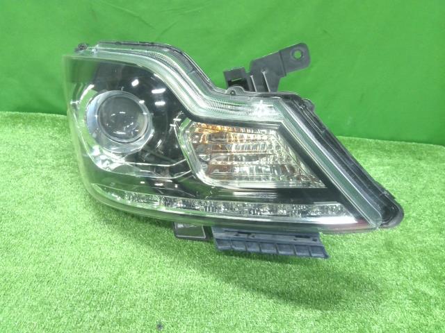 【中古】中古部品 ソリオ MA15S 右ﾍｯﾄﾞﾗﾝﾌﾟ 【3310200100-000022241410800】 4,990円