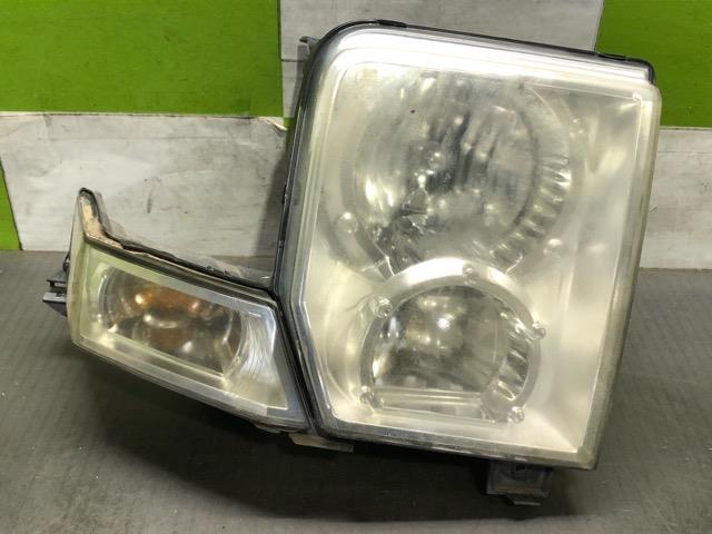 【中古】中古部品 ジープ コマンダー XH57 右ヘッドランプ 【3330530100-000005336210800】