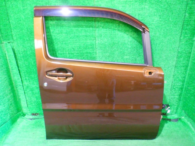 【中古】中古部品 フレア MJ55S 右ﾌﾛﾝﾄﾄﾞｱ 【3340140100-000025259113100】