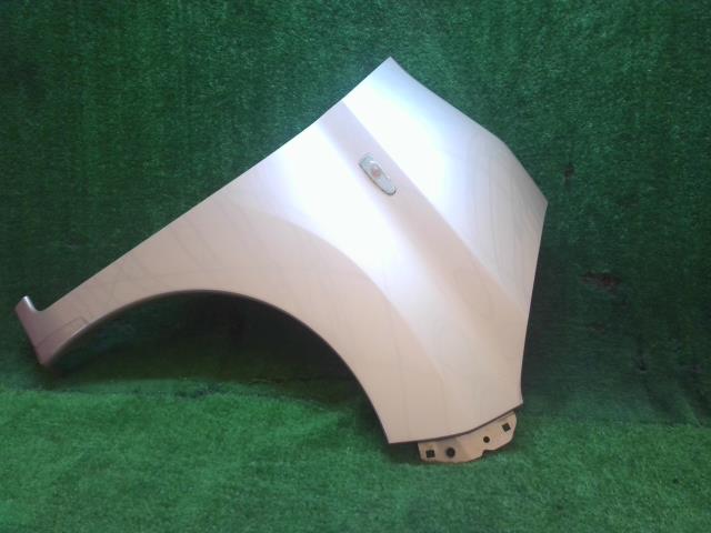 【中古】中古部品 デイズルークス B21A 右ﾌﾛﾝﾄﾌｪﾝﾀﾞｰ 【3260240000-251016000310600】
