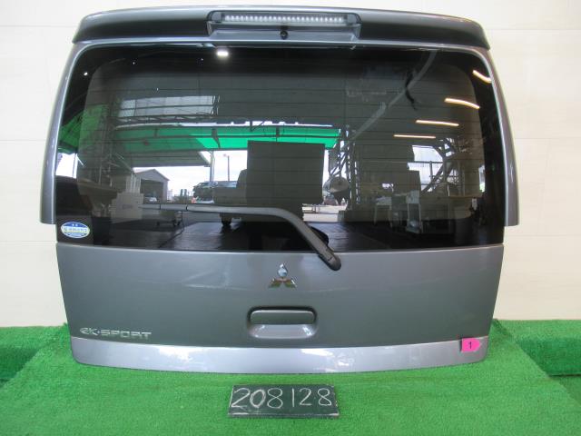 【中古】中古部品 ｅＫスポーツ H81W ﾊﾞｯｸﾄﾞｱ 【3310120100-251017000215800】