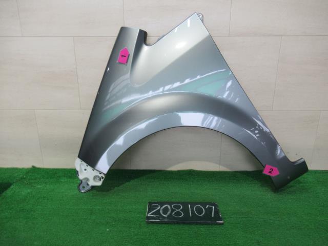 【中古】中古部品 ムーヴ L175S 左ﾌﾛﾝﾄﾌｪﾝﾀﾞｰ 【3310120100-250917000510700】