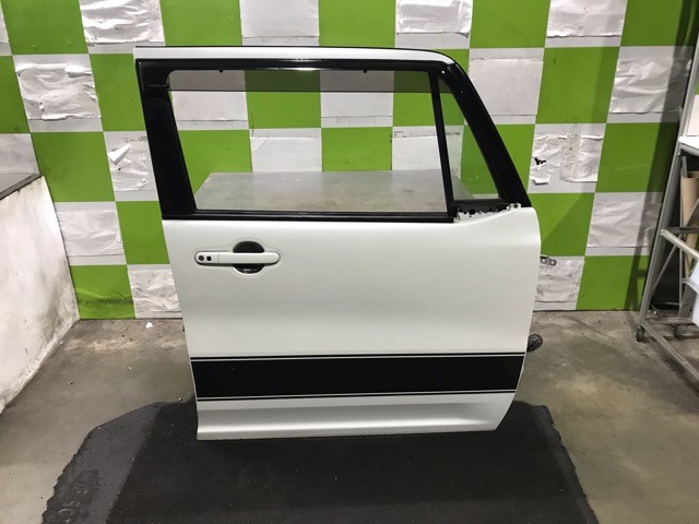 【中古】中古部品 ハスラー MR31S 右ﾌﾛﾝﾄﾄﾞｱ 【3330530100-000005451613100】 16,060円