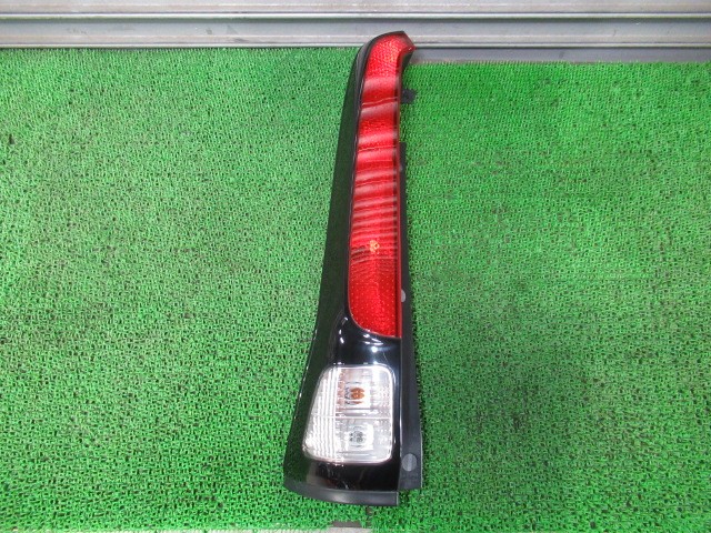 【中古】中古部品 セレナ CC25 左ﾃｰﾙﾗﾝﾌﾟ 【3330540100-250909000615600】