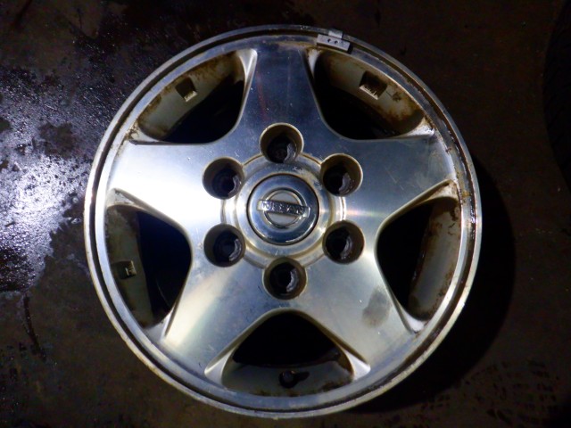 【中古】中古部品 キャラバン VRE25 ﾎｲｰﾙ 【3340140100-000025202047212】