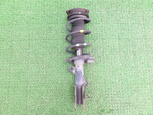 【中古】中古部品 セレナ C25 右ﾌﾛﾝﾄｽﾄﾗｯﾄ 【3310250100-000253041550110】