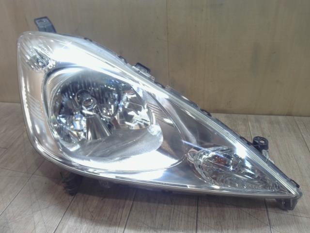 【中古】中古部品 フィットシャトル GP2 右ﾍｯﾄﾞﾗﾝﾌﾟ 【3310390100-251009000410800】 13,471円