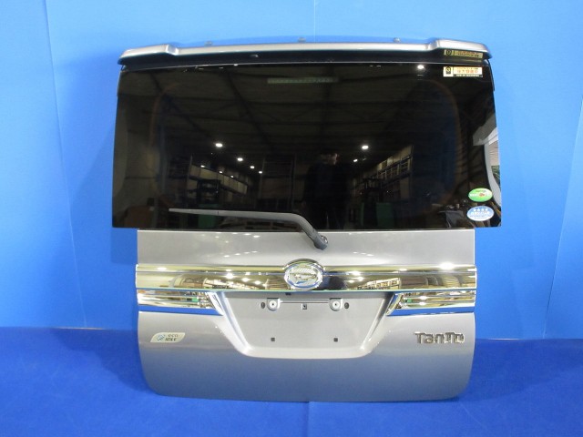 【中古】中古部品 タント LA600S バックドア 【3310590000-202510051615800】