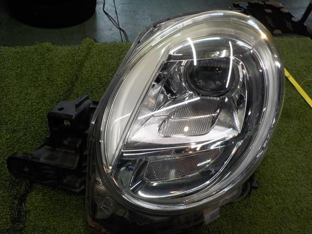 【中古】中古部品 キャスト LA250S 左ﾍｯﾄﾞﾗﾝﾌﾟ 【3260200000-251022000110900】｜e-cleマート
