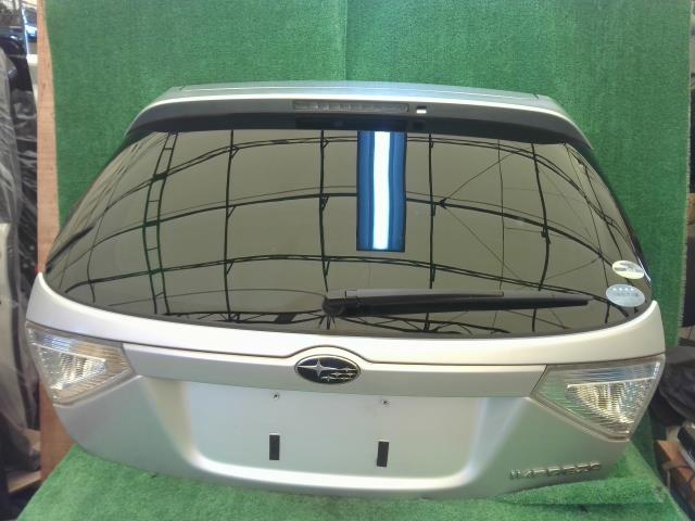 【中古】中古部品 インプレッサ GH2 ﾊﾞｯｸﾄﾞｱ 【3260240000-251022000115800】