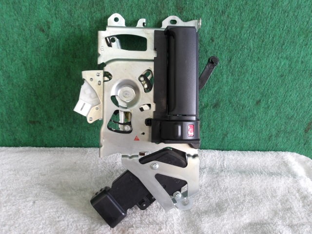【中古】中古部品 タント LA650S 左ﾘｱﾄﾞｱﾛｯｸｿﾚﾉｲﾄﾞ 【3310420000-000002383564580】