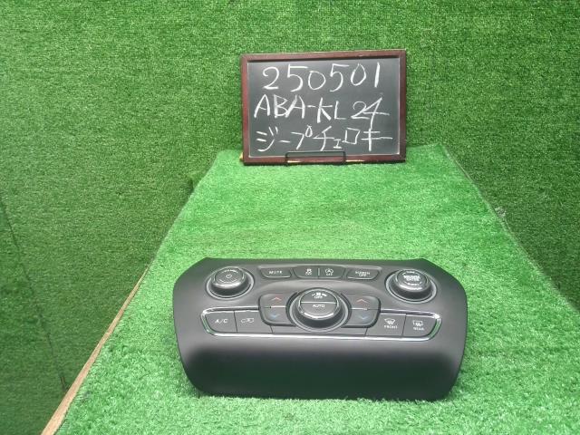 【中古】中古部品 ジープ チェロキー KL24 A/Cｽｲｯﾁﾊﾟﾈﾙ 【3330990200-000025050160900】