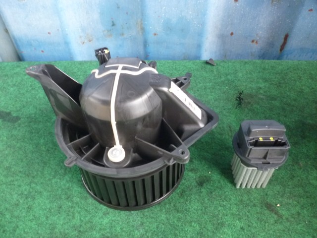 【中古】中古部品 BMW ミニ MF16S ﾋｰﾀｰﾌﾞﾛｱﾓｰﾀｰ 【3540020100-000007102567900】