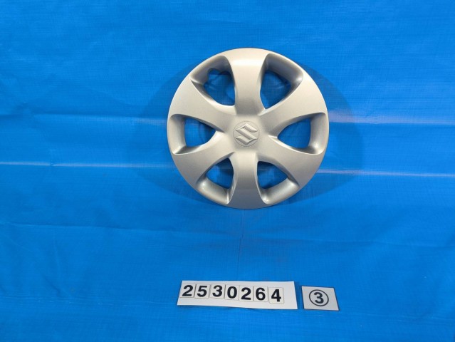 【中古】中古部品 エブリィ DA17W ﾎｲｰﾙｷｬｯﾌﾟ 【3310040100-000253026447222】