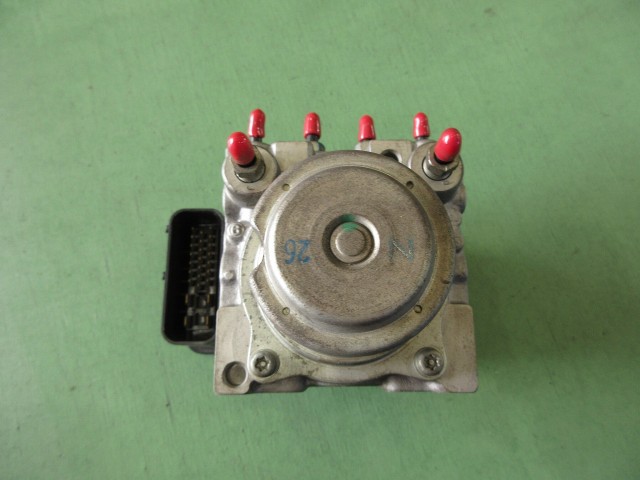 【中古】中古部品 ライフ JB5 ABSｱｸﾁｭｴｰﾀｰ 【3310590000-202510073242500】